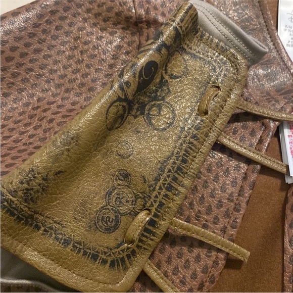 New Authentic Disney Parks Raya
Costume, Kids Size 13 Raya and the Last Dragon - Picture 3 of 12